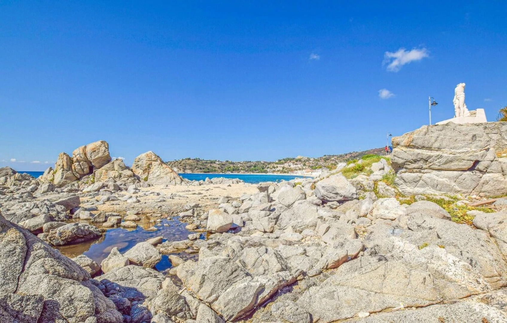 Amazing Apartment in Badolato With 3 Bedrooms and Wifi