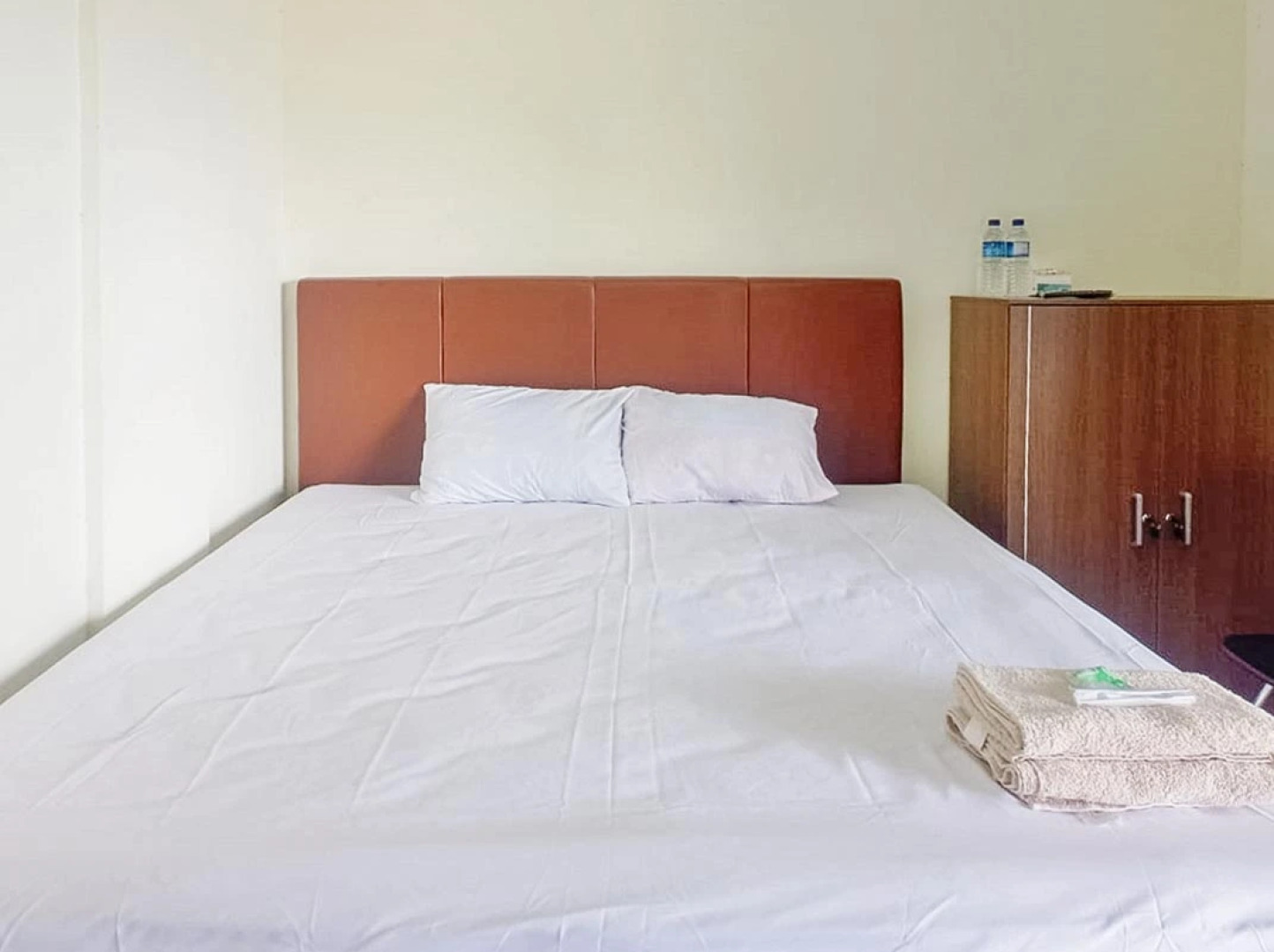 Grand Kencana Guesthouse near Wisata Bahari Lamongan