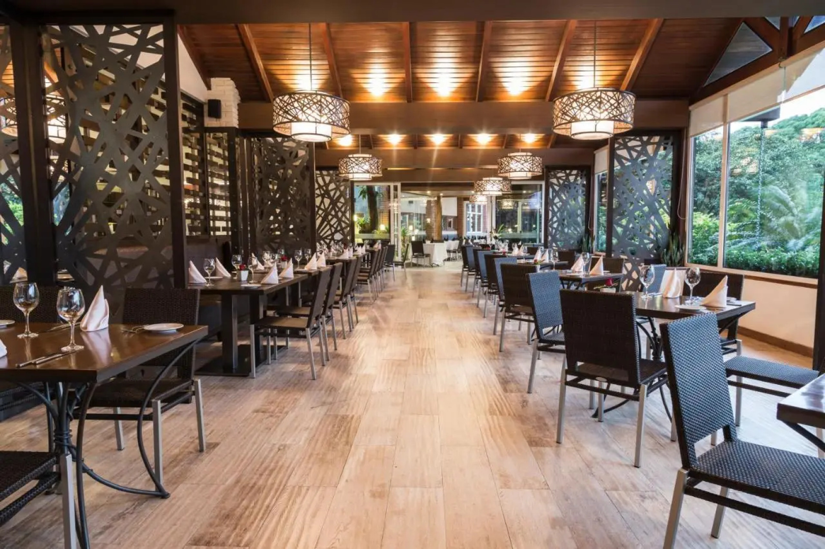 Camino Real Hotel