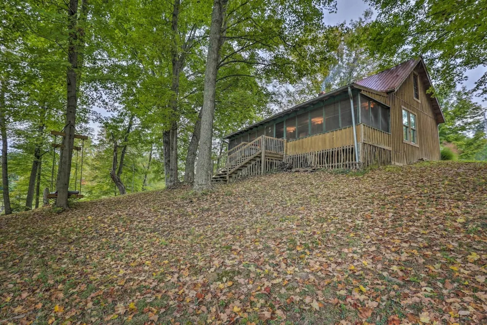 Rustic Cabin in the Woods: 2-acre Fishing Pond!