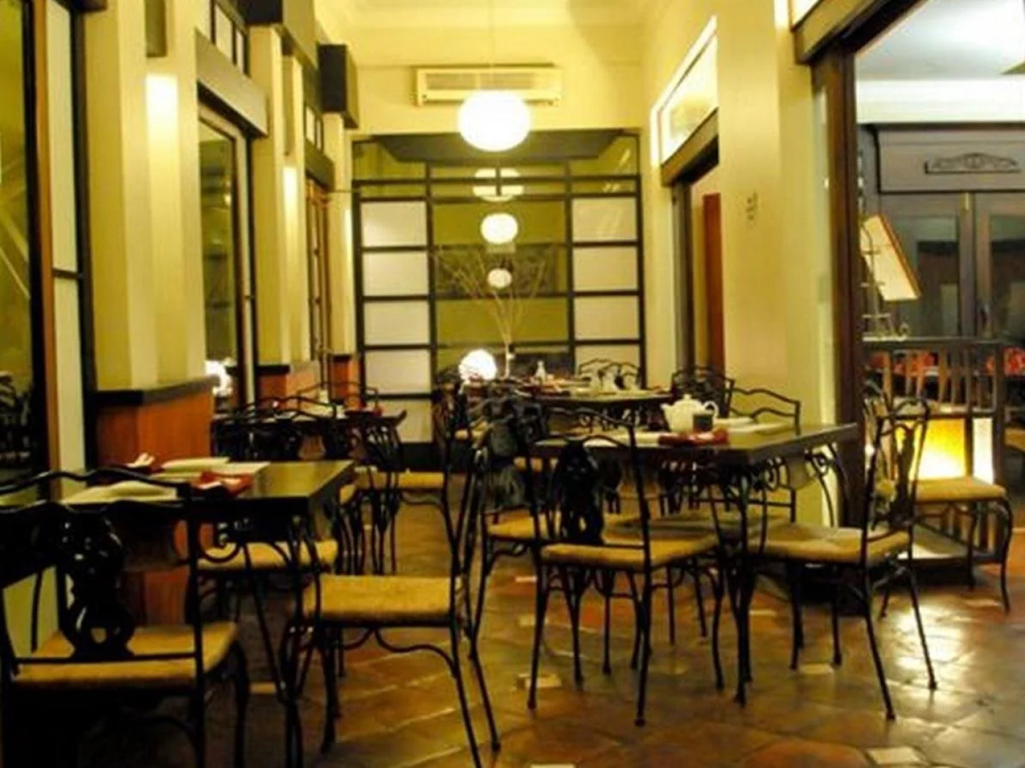 La Residencia Al Mar Hotel