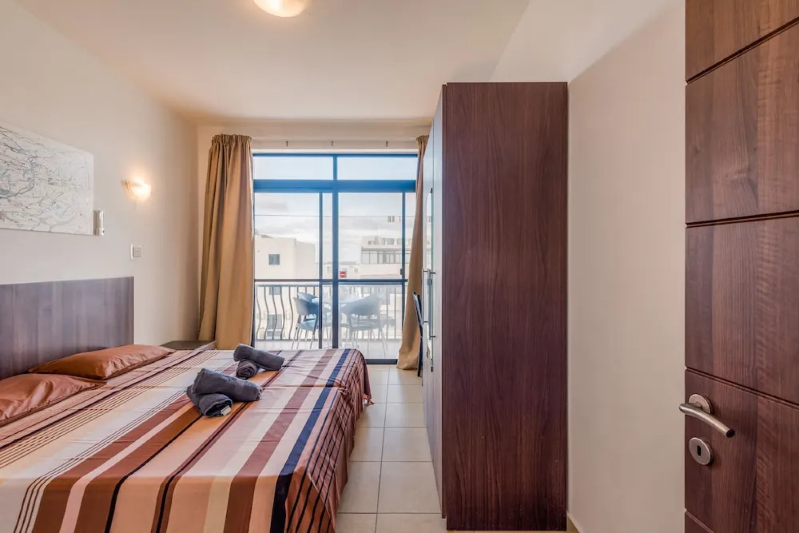 Seashells Self Catering Apartment by Getaways Malta