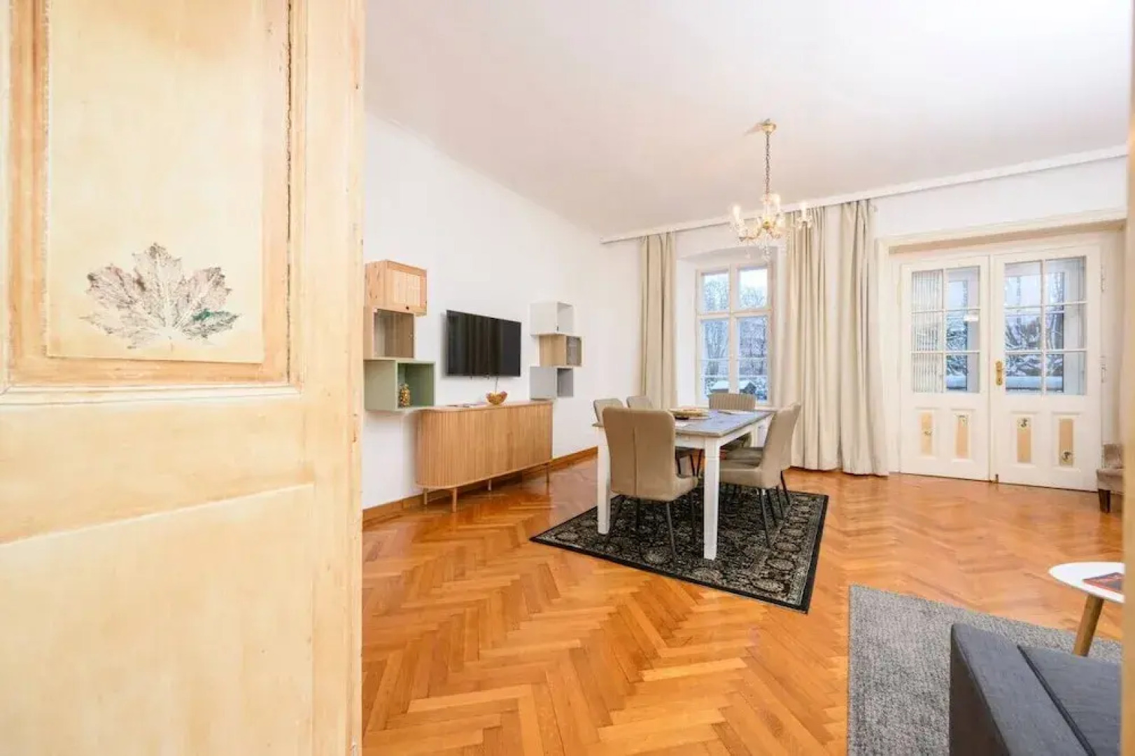 Spacious 2BR Stay for 6 Heart of Mödling