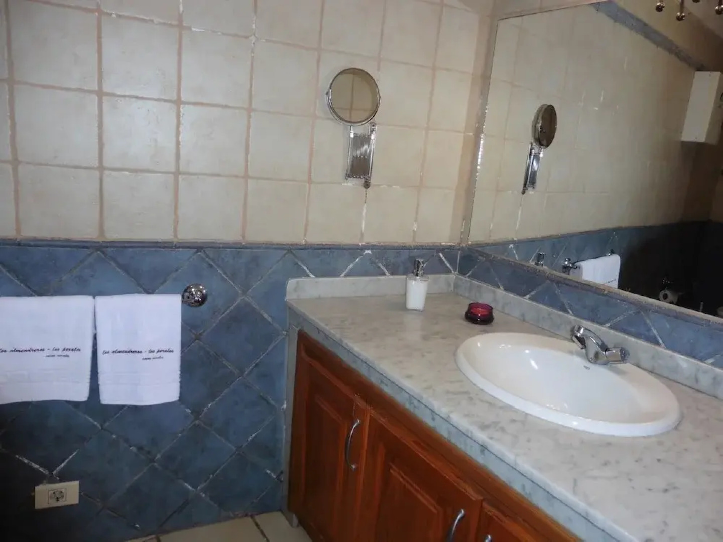 Casas Rurales Los Almendreros