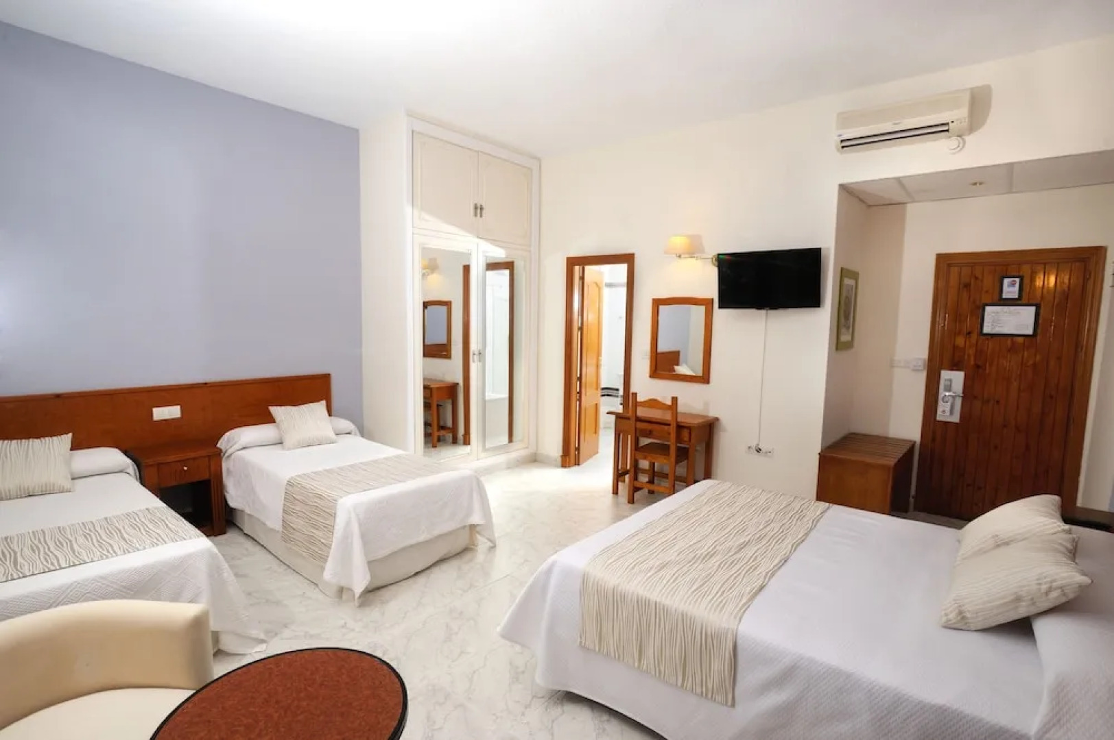 Отель Complejo Los Rosales