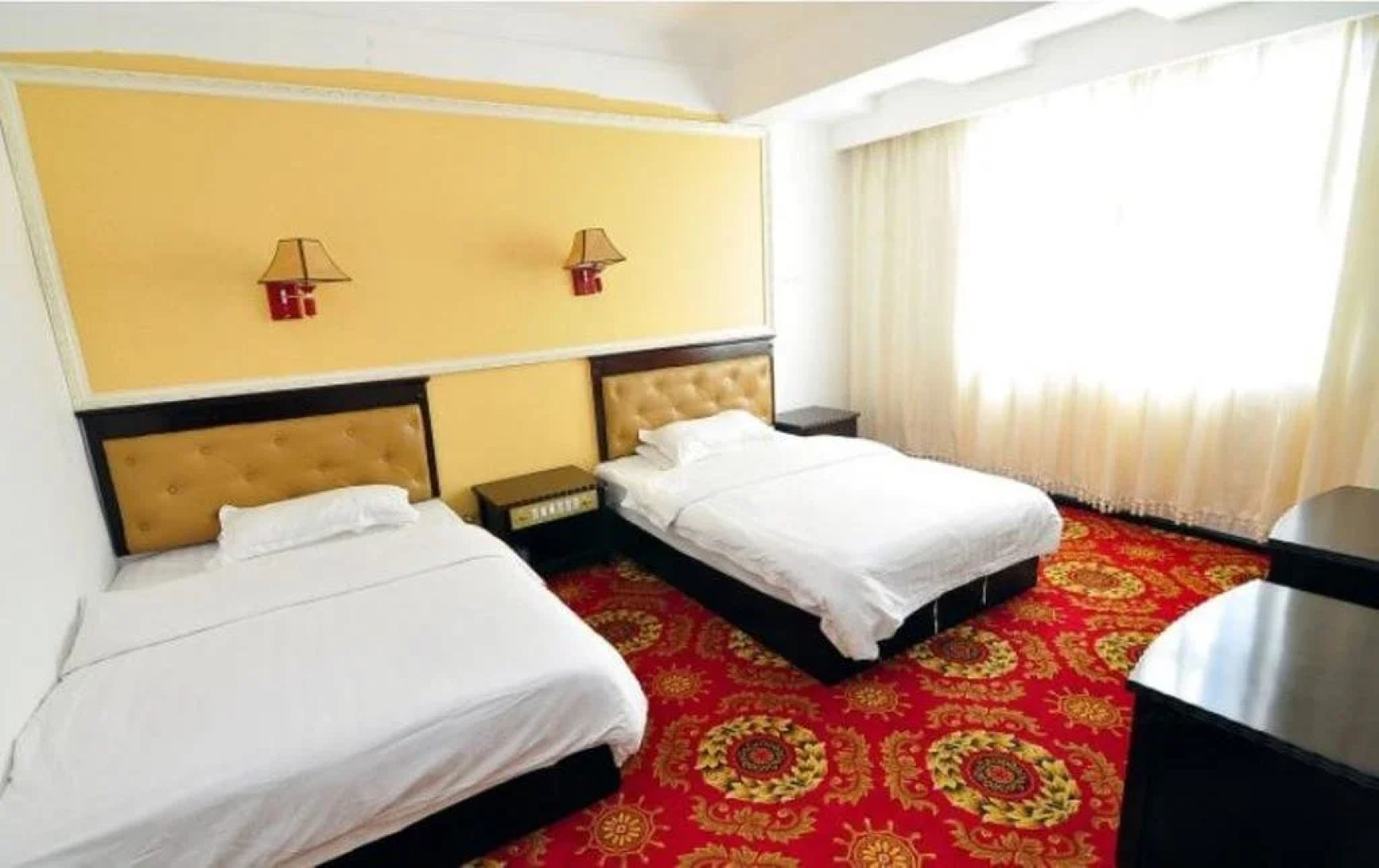 Luliang Jinjiang Inn