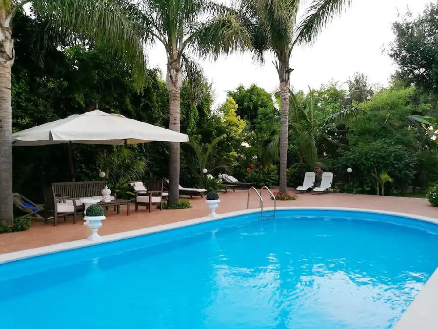 Villa Marrone Luxury Residences