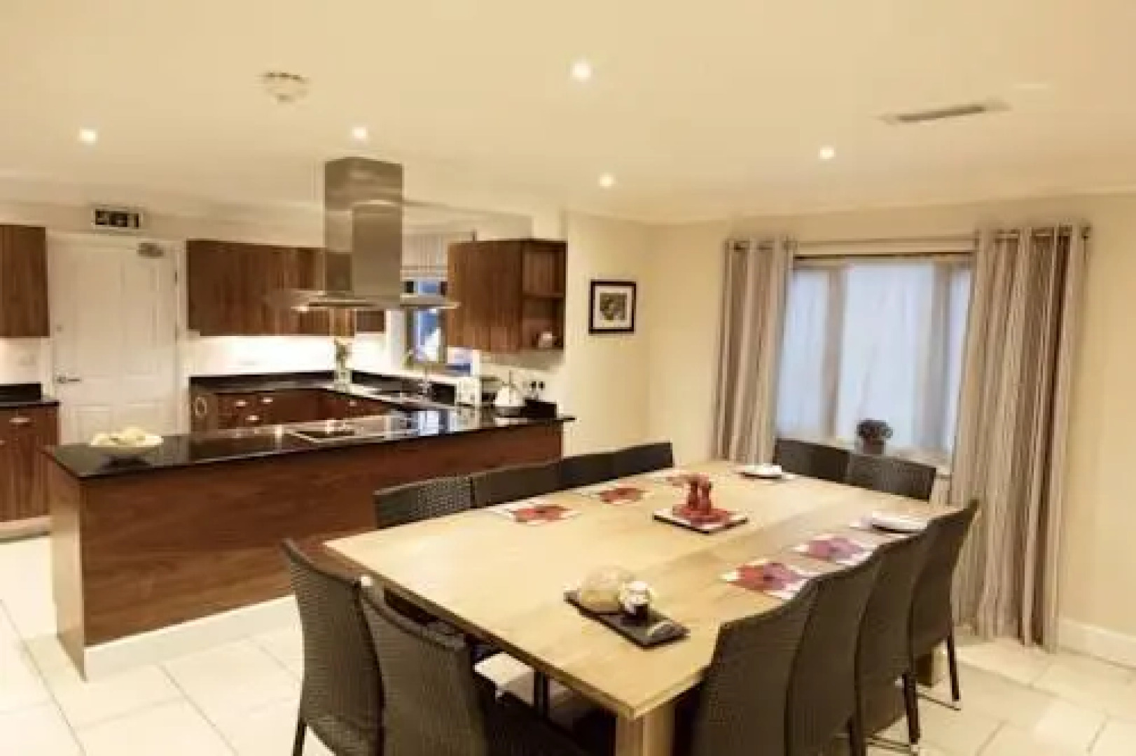 Arosfa Emlyn Country House