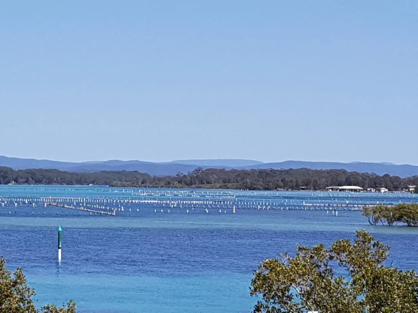 Chill-Out Lakeside @ Forster