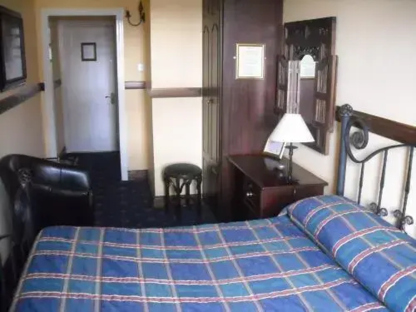 Banner Lodge Guest House