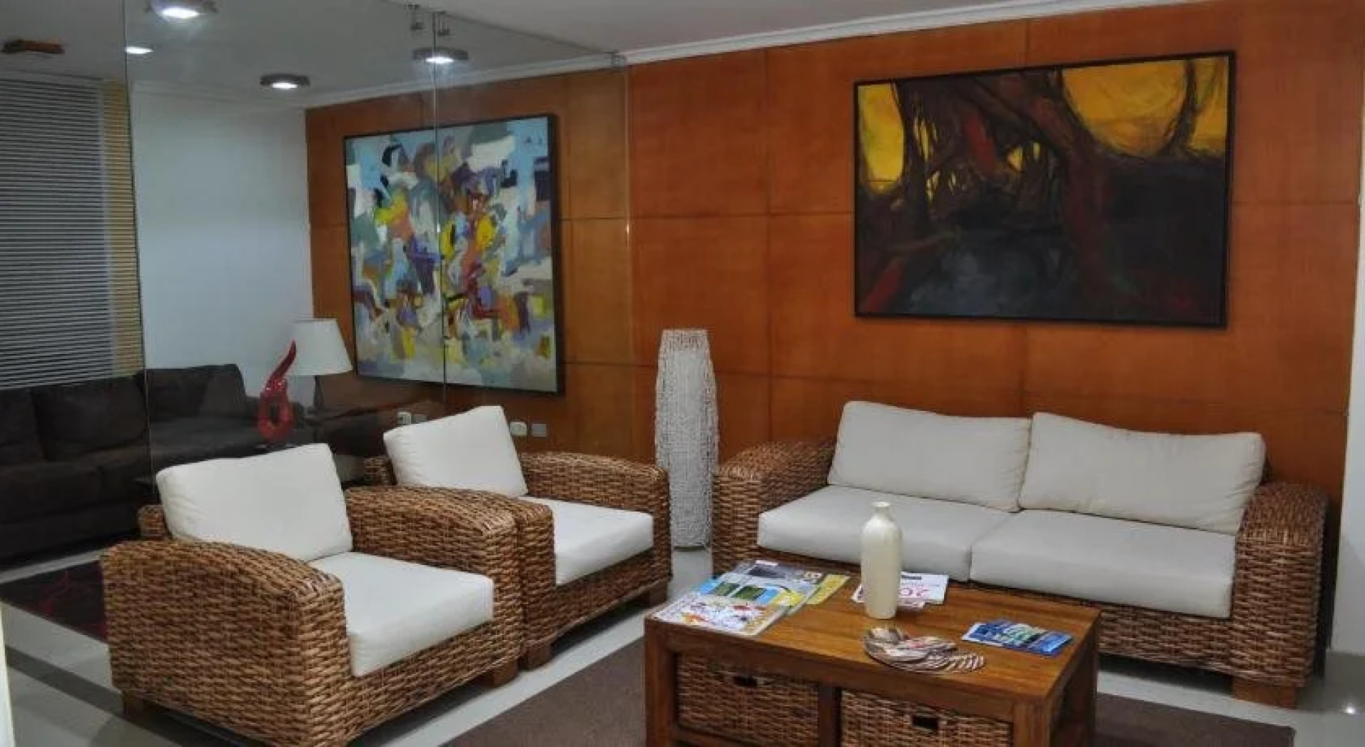 Pompatao Apartamentos & Suites