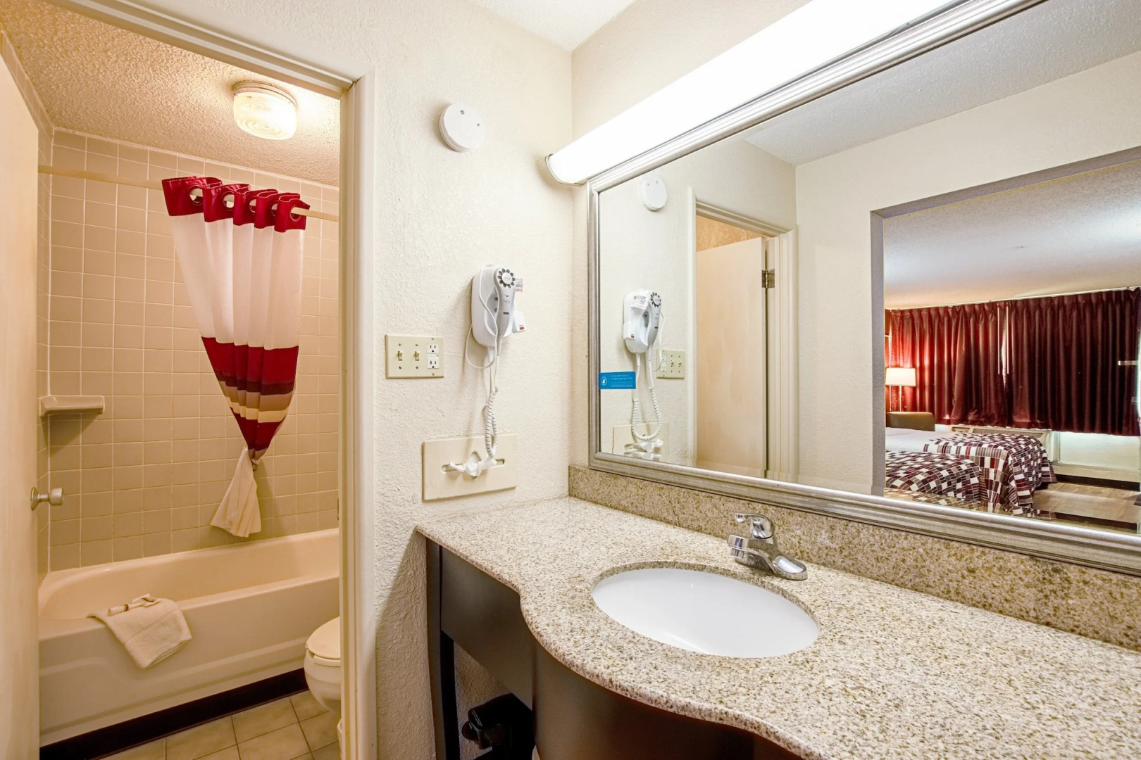 Red Roof Inn Battle Creek