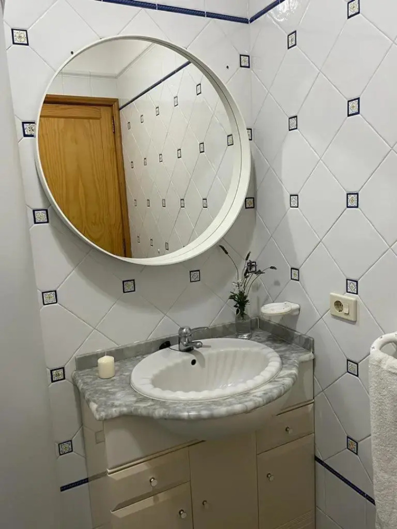 Primera línea en piscinas naturales.