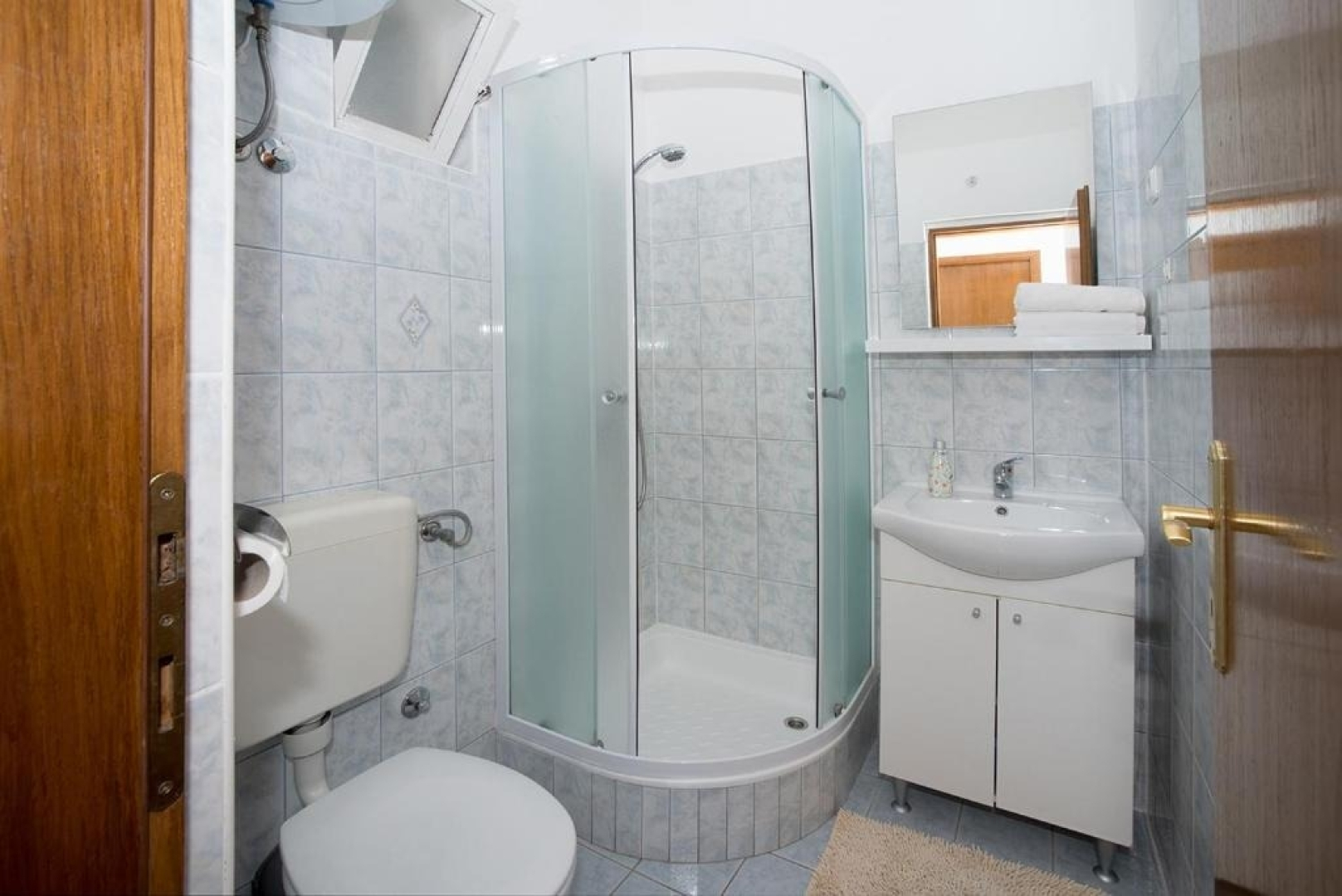 Apartment Nina - sea view family apartments A6 Celina Zavode, Riviera Omis