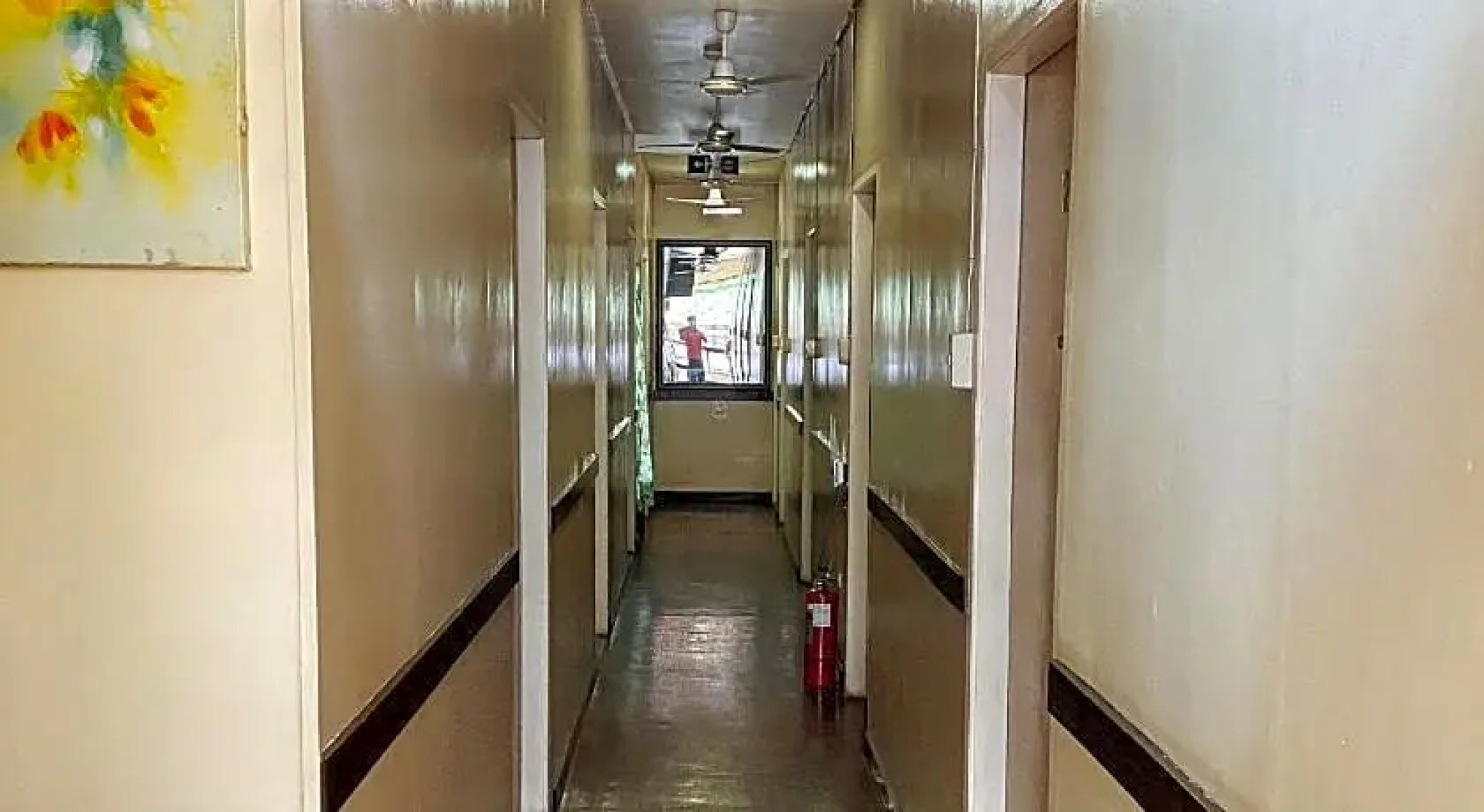 RedDoorz @ Sukitel Budget Hotel Nasugbu