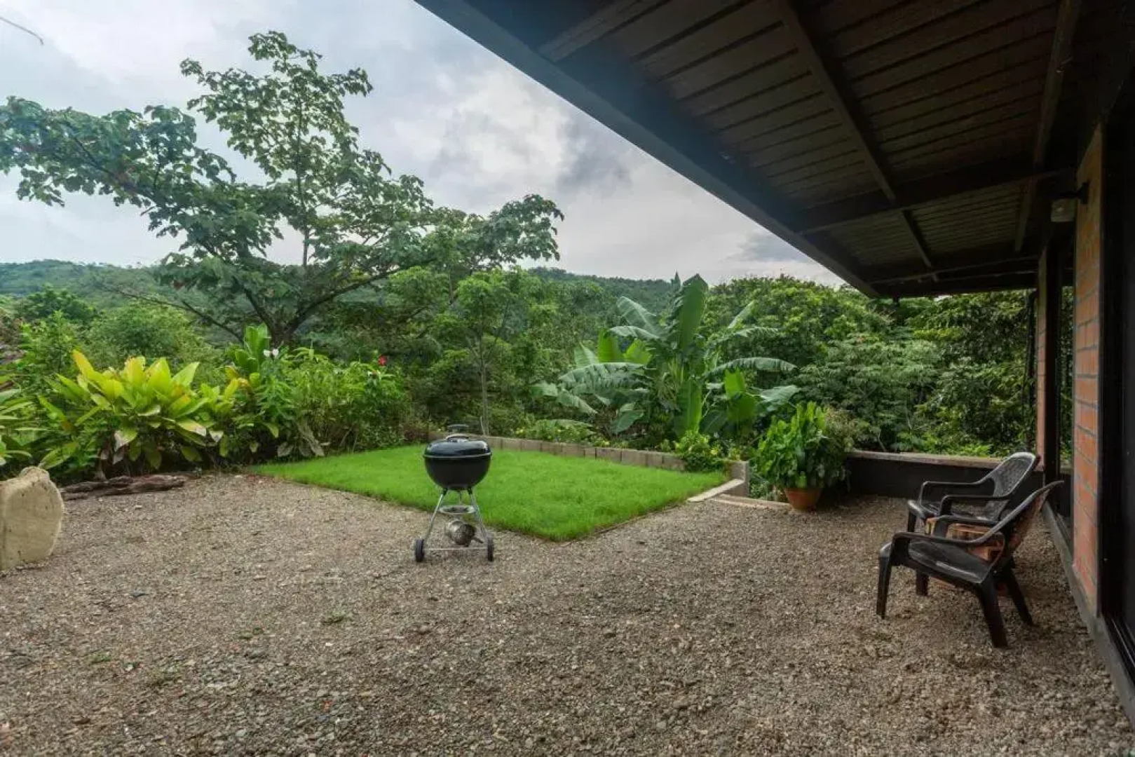Casa Melina Torio Cozy upscale 2bd jungle House