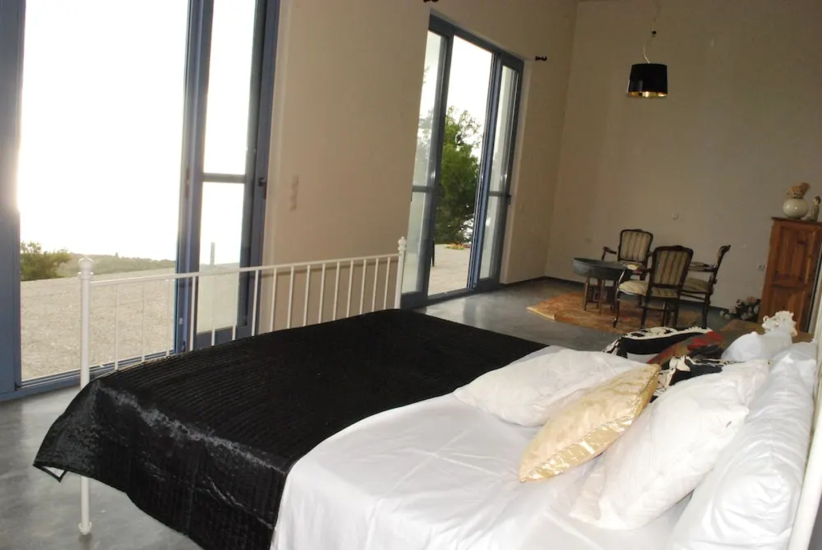 Serenity Boutique Hotel