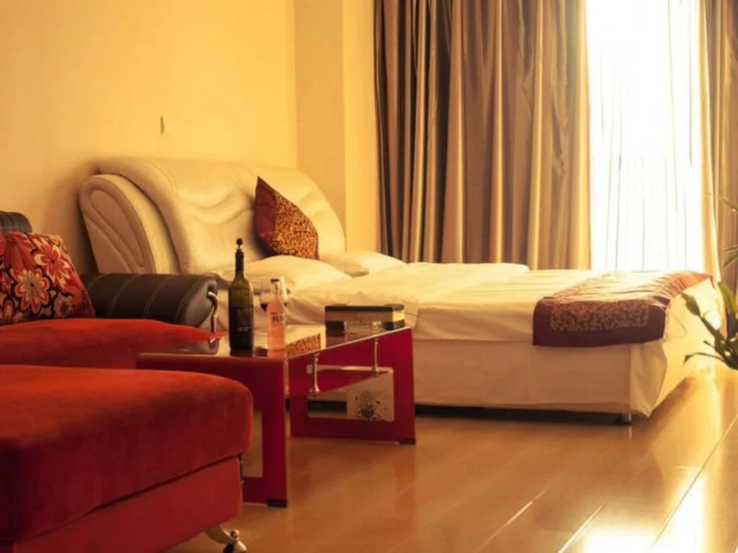 Dalian Shiyuan Business Apartment Hotel