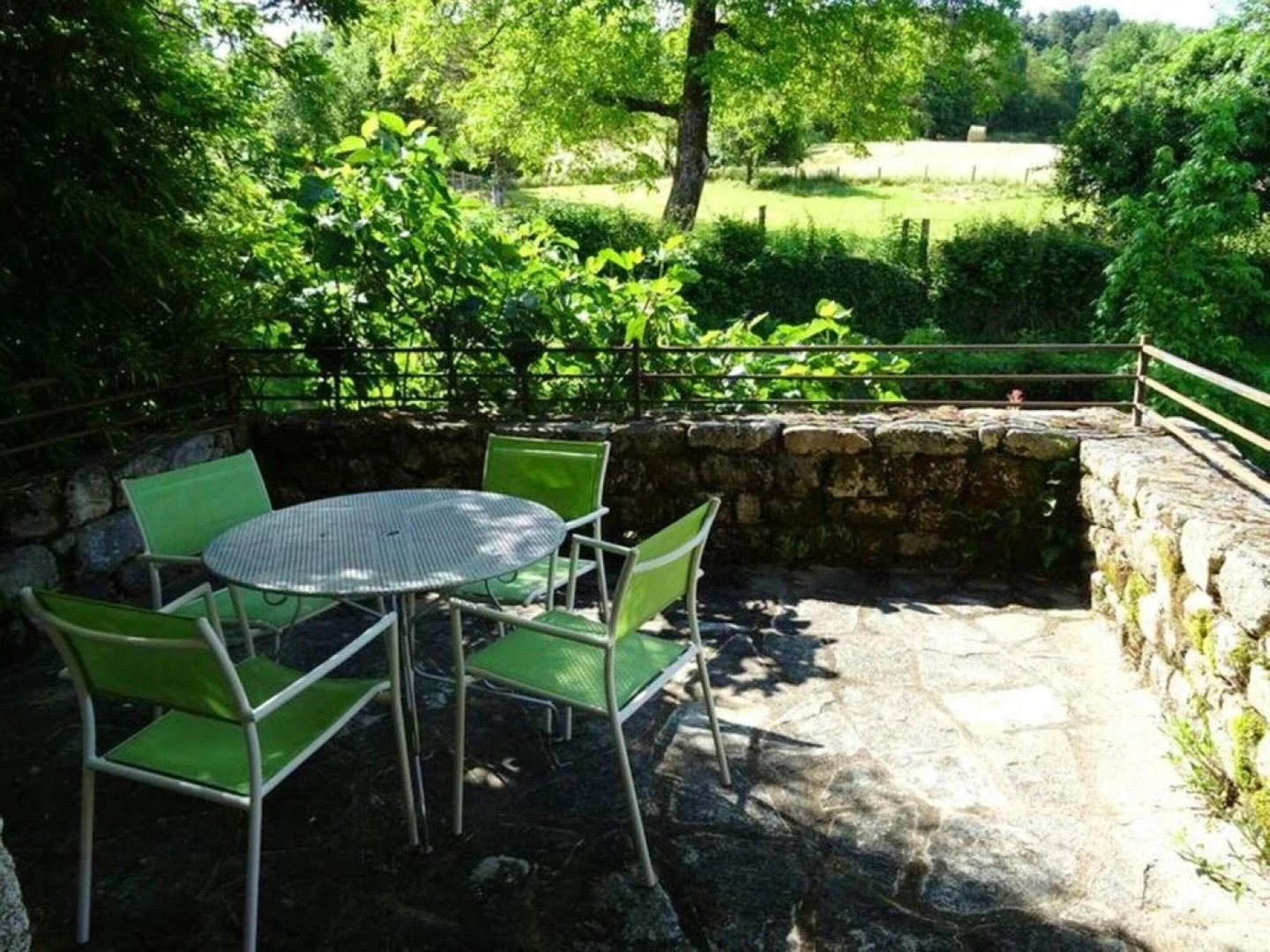House With 2 Bedrooms in Florentin-la-capelle, With Furnished Terrace and Wifi