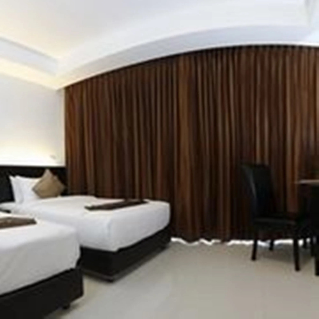 Nai Yang Beach Hotel