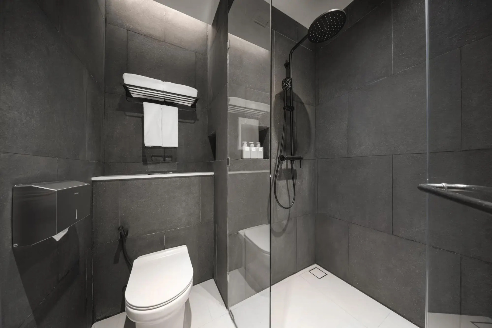 Ramada Plaza by Wyndham Bangkok Sukhumvit 48