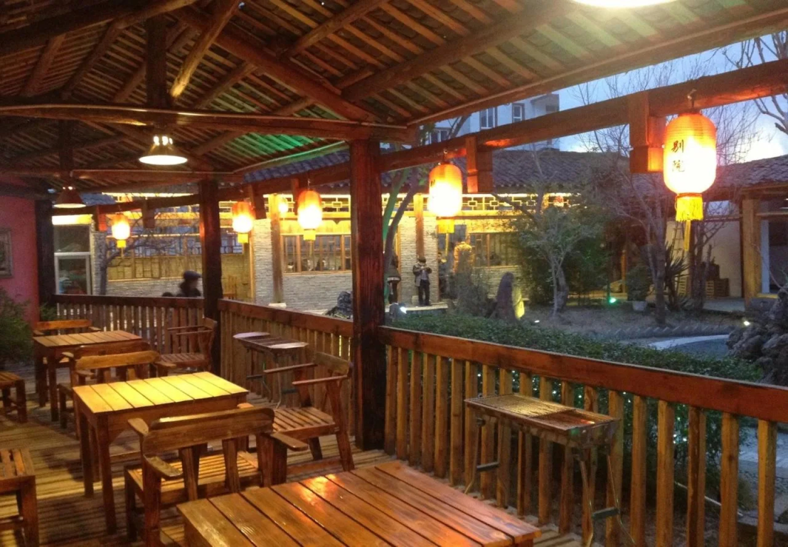 Zhangjiajie Base Area International Youth Hostel