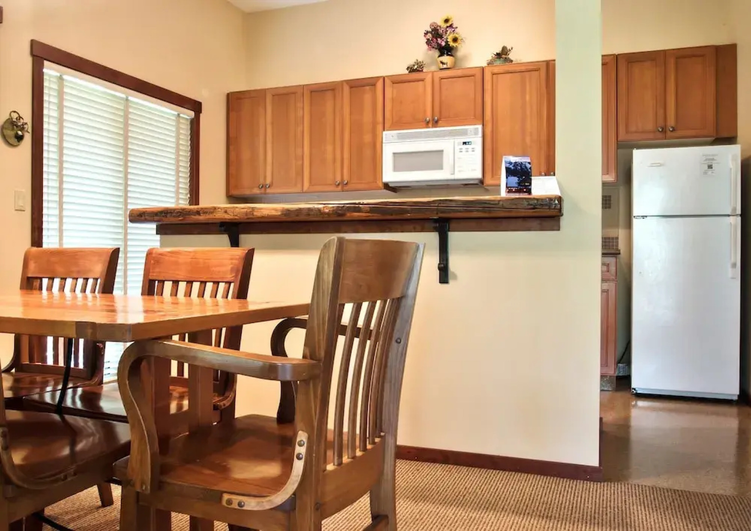 Snow Creek Lodge by Fernie Lodging Co