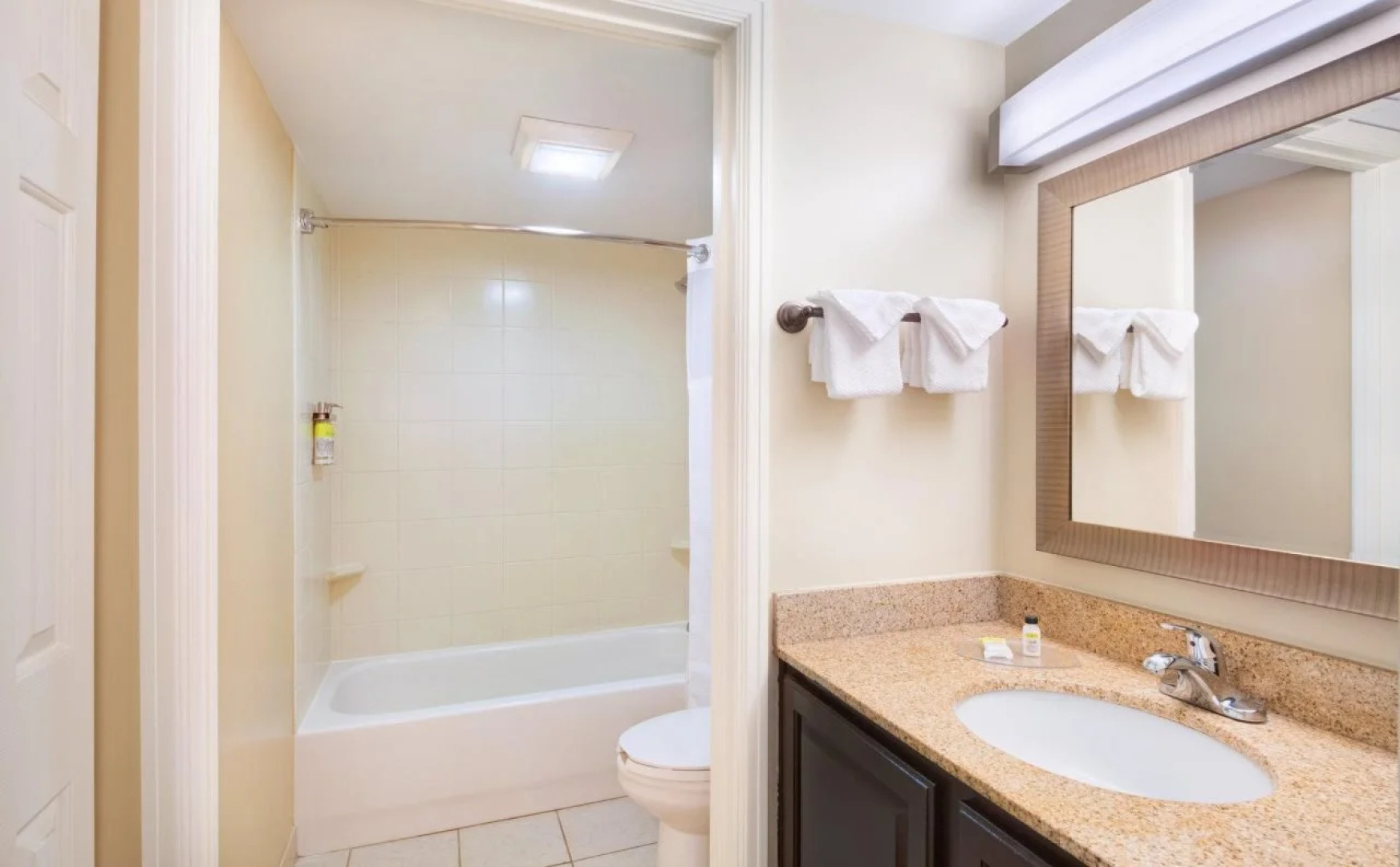 Staybridge Suites Savannah Historic District by IHG