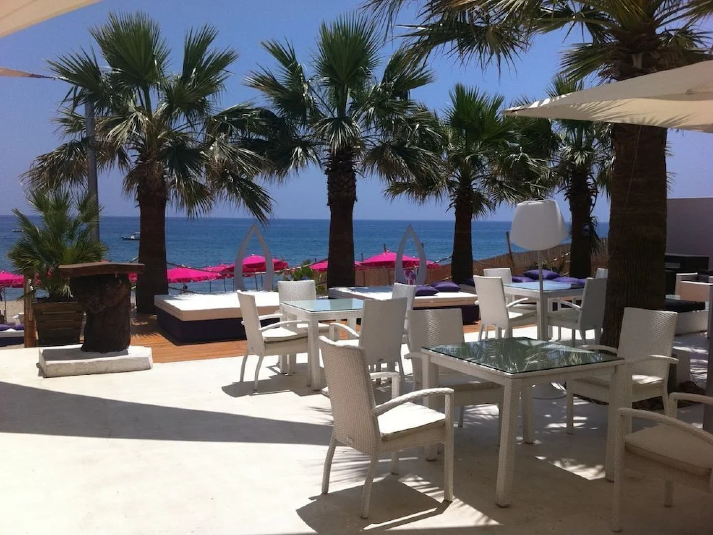 SUN, BEACH & SPA ALL THE YEAR beautiful place to enjoy in summer or winter