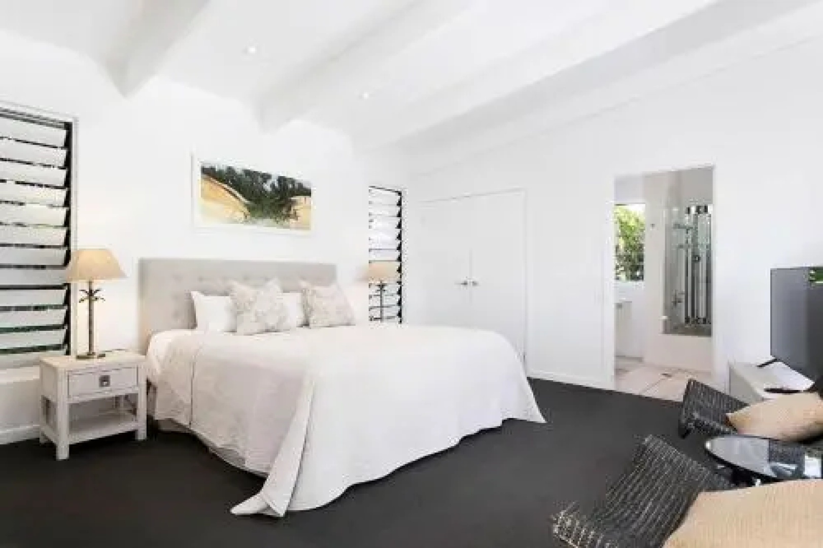 9 Cooran Court