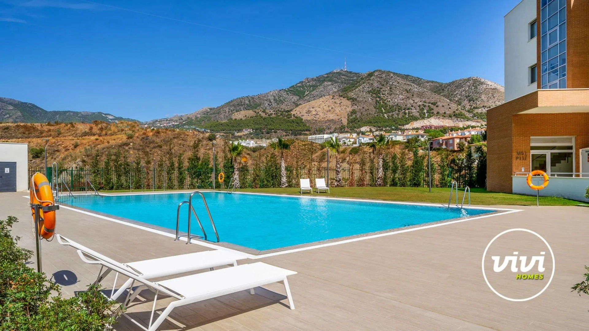 Ellena in Fuengirola