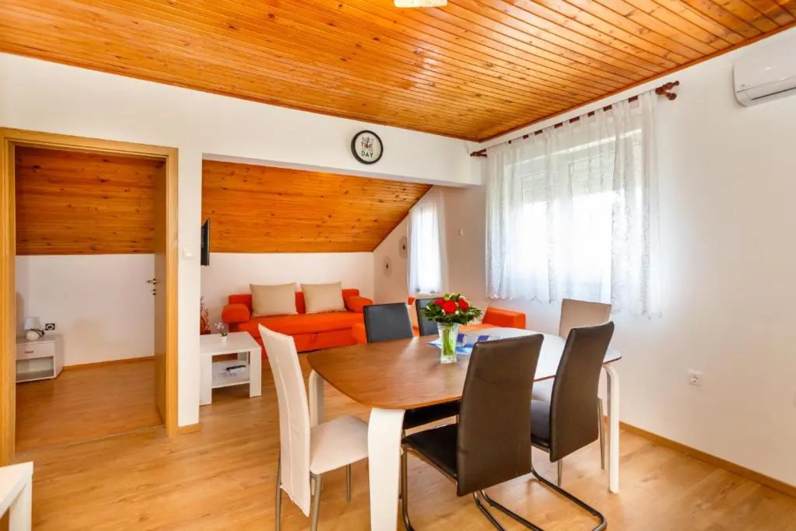 Apartmani Mihaela II