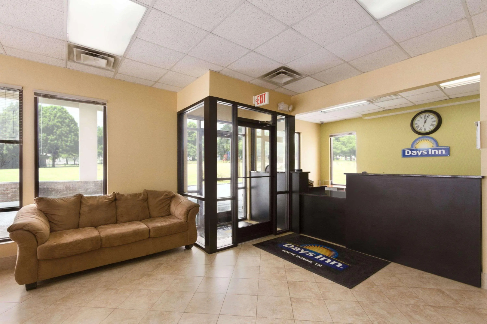 Days Inn White House