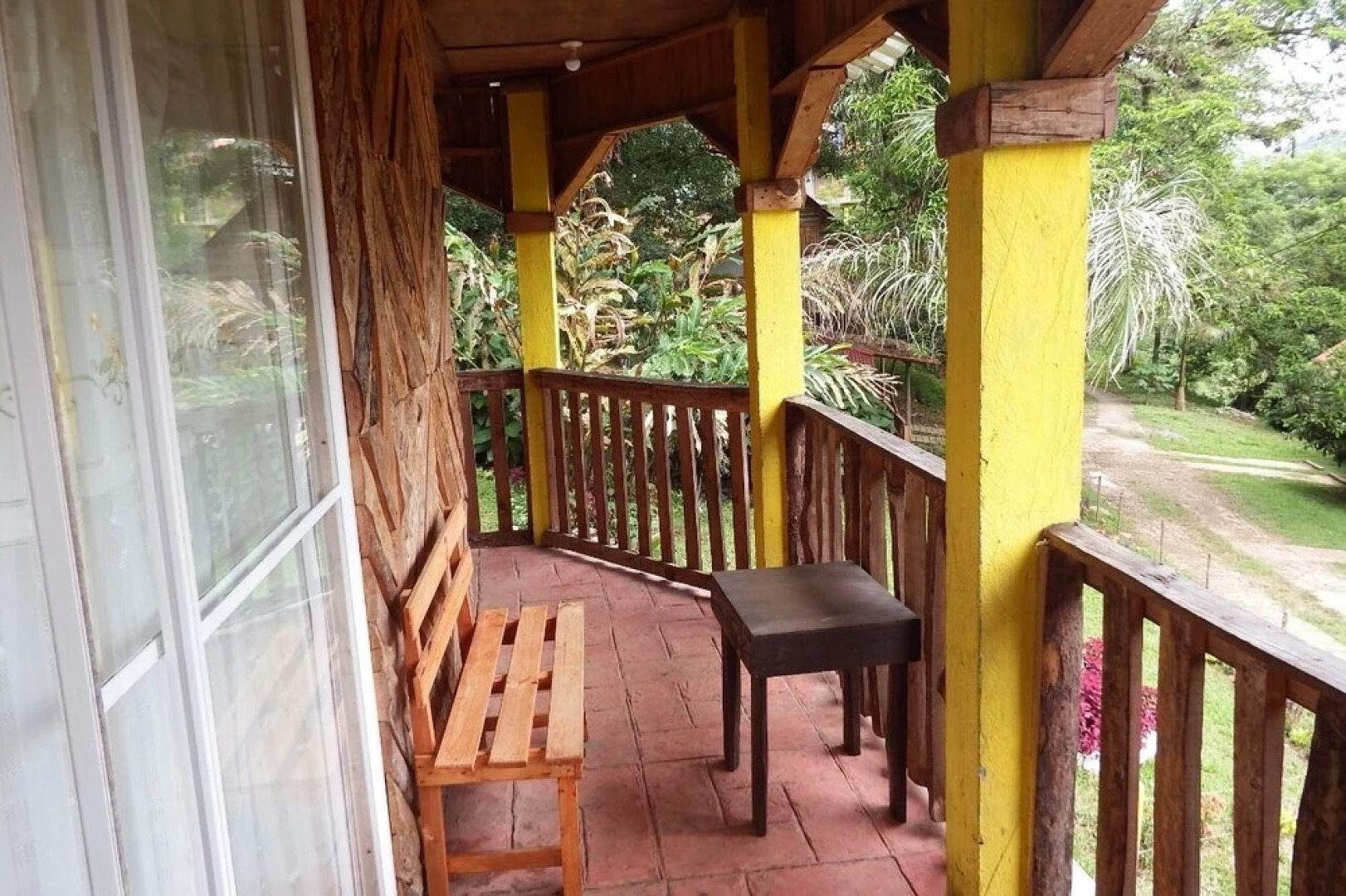 Cabañas y Casas del Árbol La Huerta