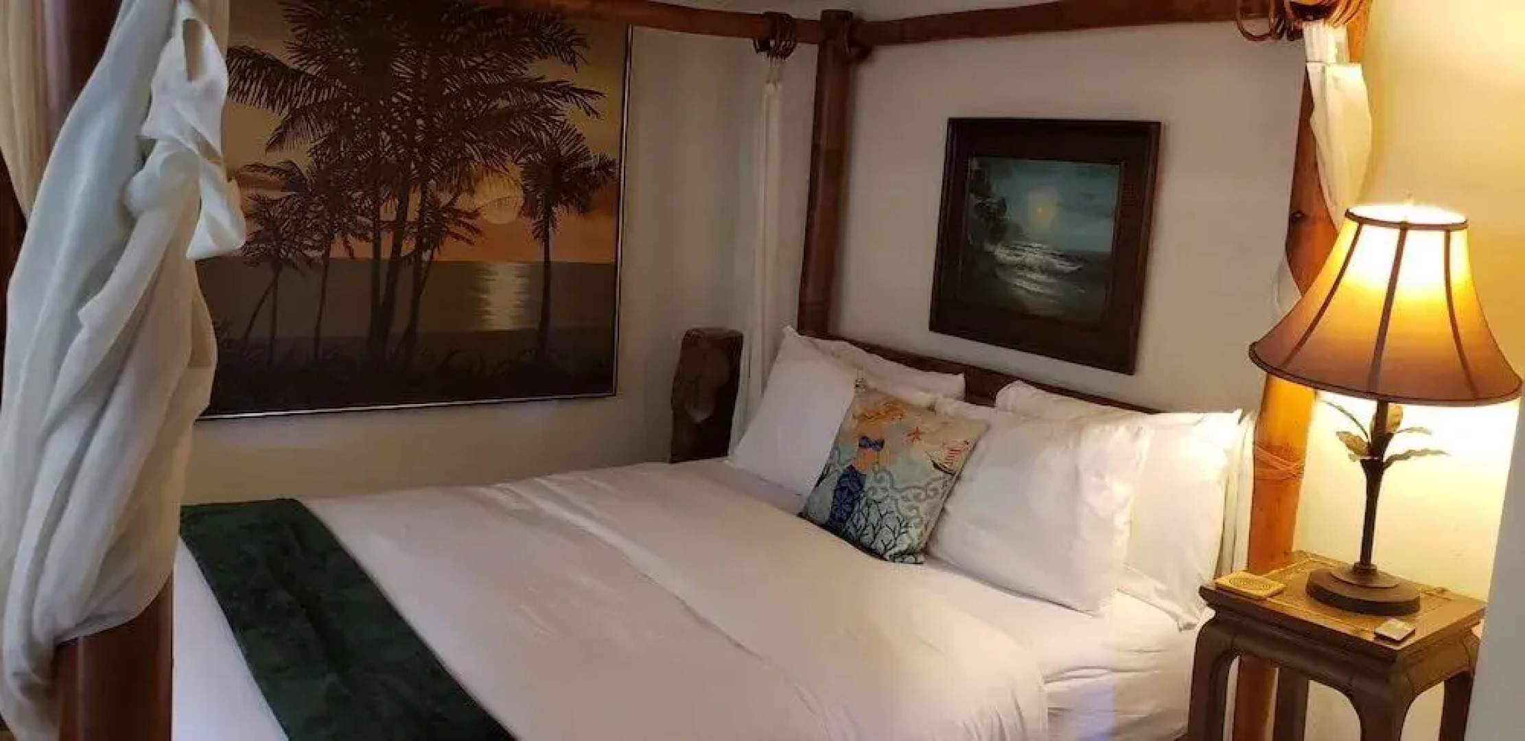 Kaleialoha #115 1 Bedroom 1 Bathroom Condo by Redawning