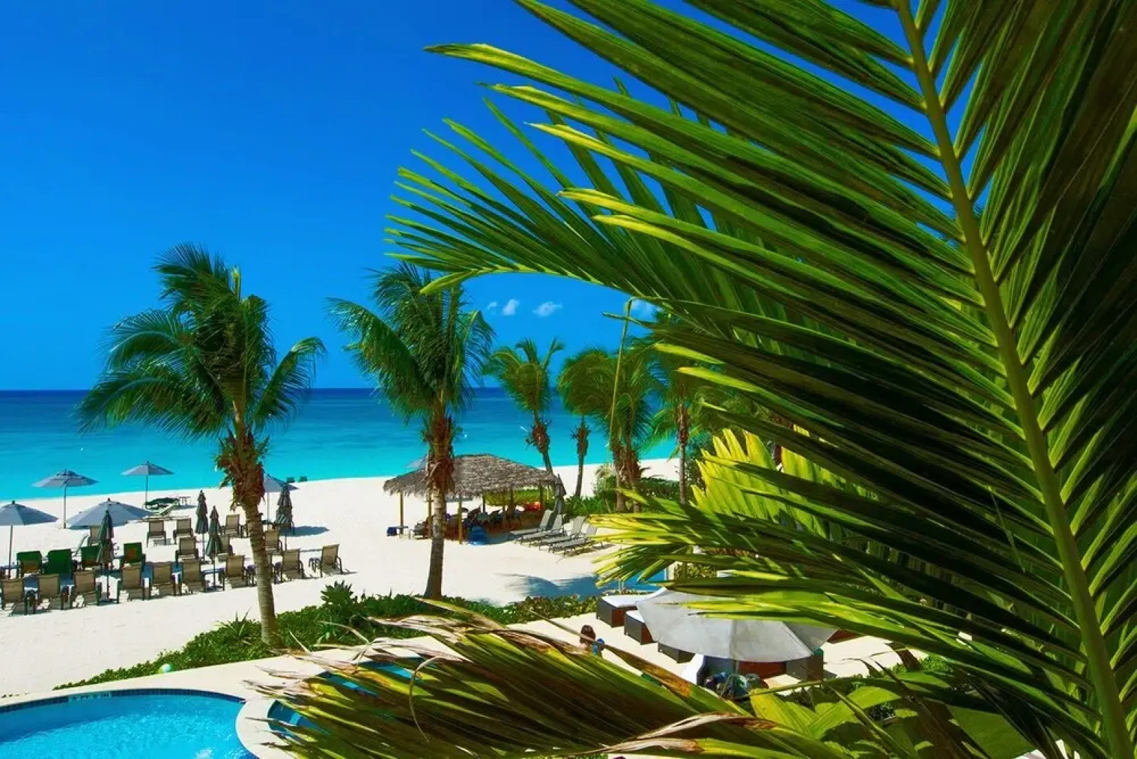 Club Se7en at The Beachcomber