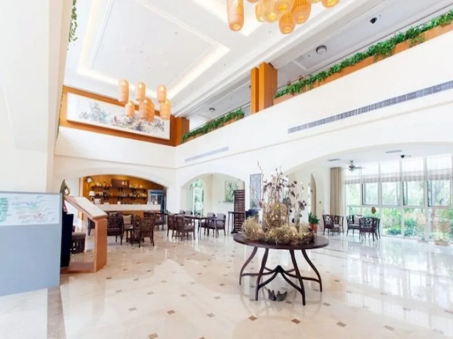 Golden Height Hotel