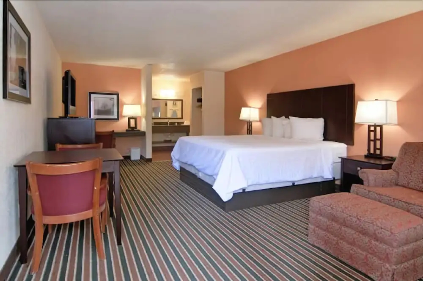 Palm Aire Hotel and Suites Weslaco