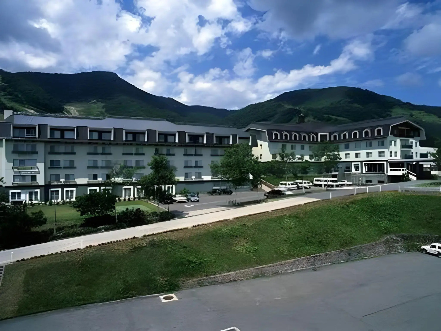 Hakuba Alps Hotel