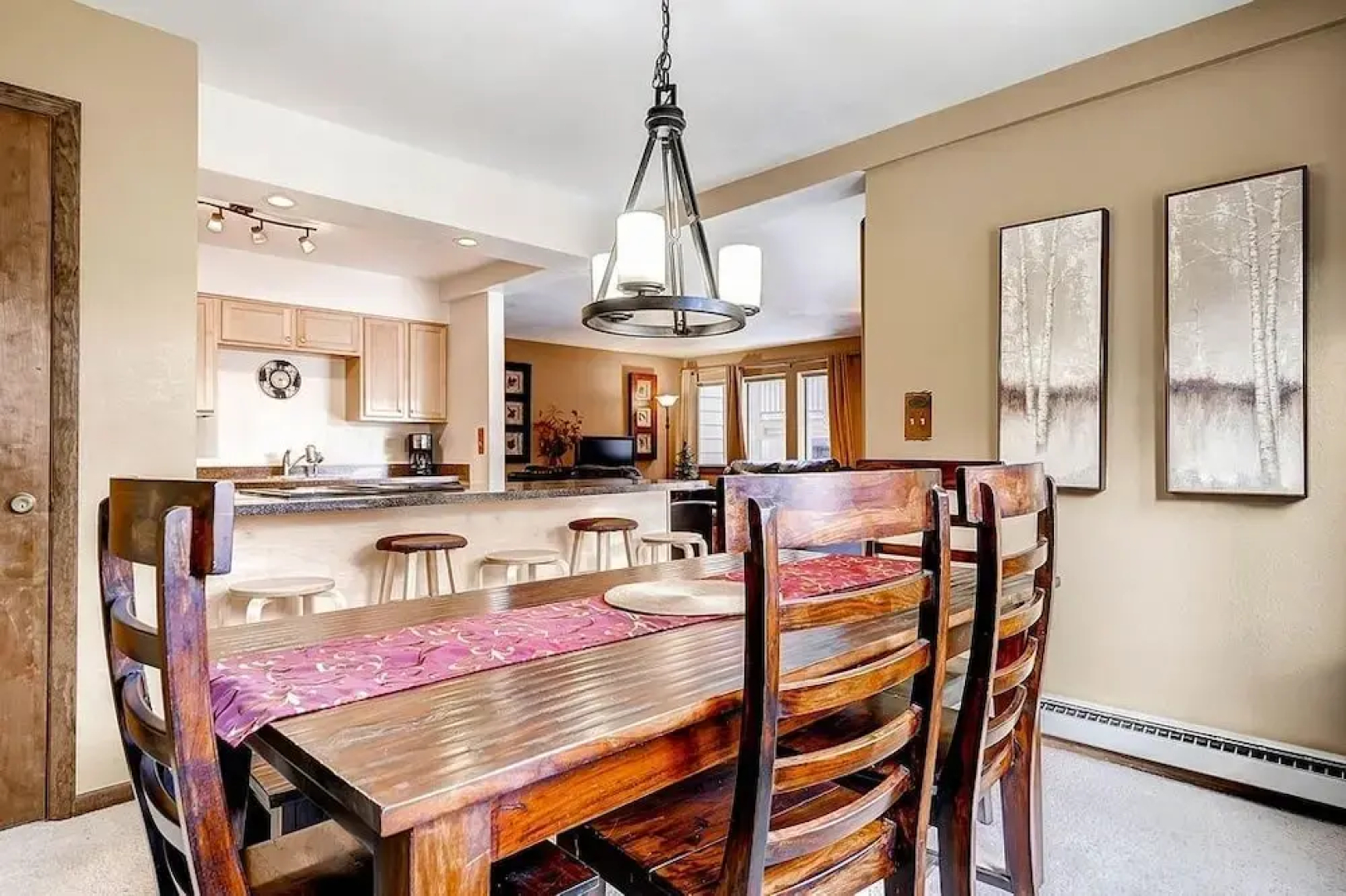Park Place 101c 2 Bedroom Condo by RedAwning