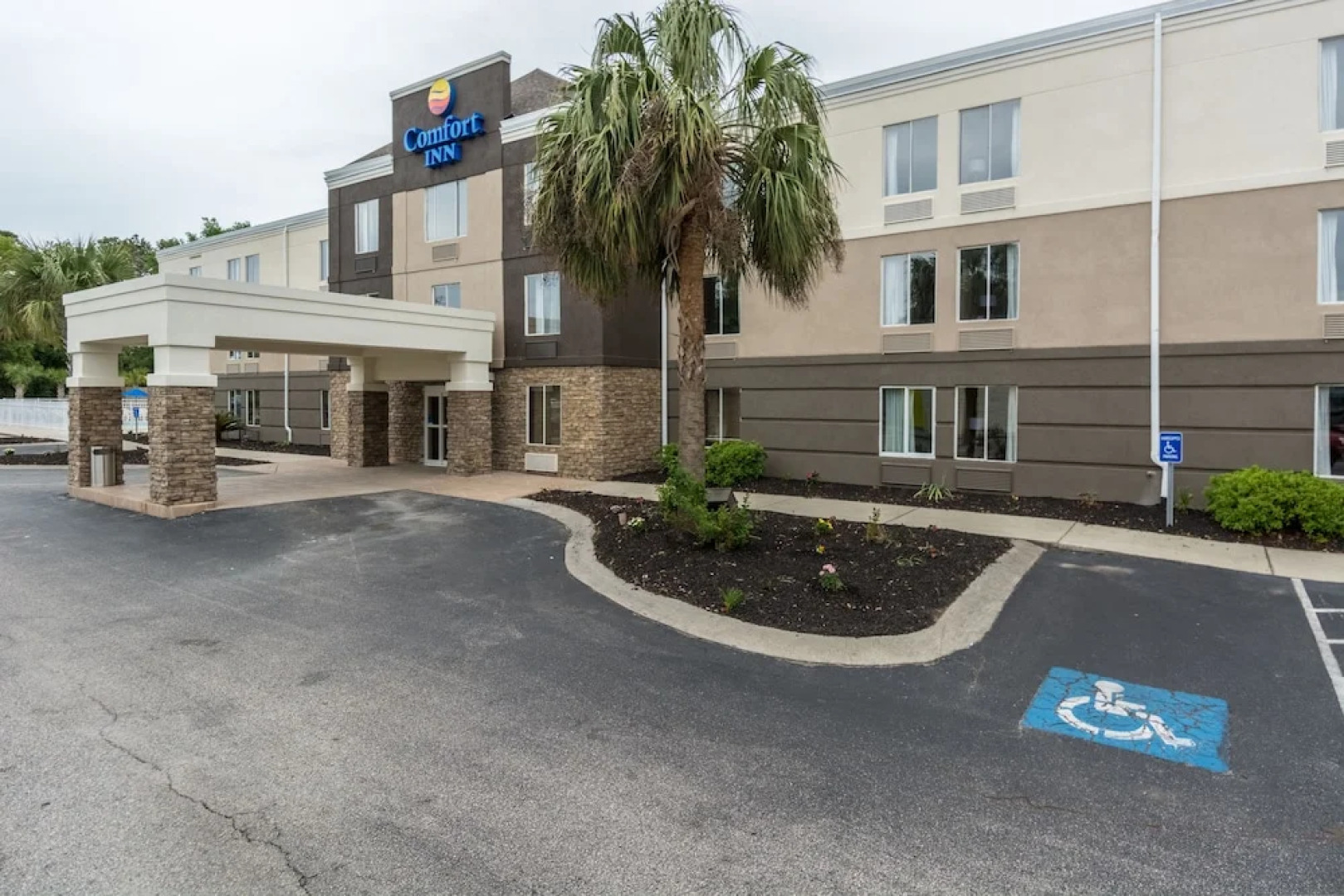 Comfort Inn Near Barefoot Landing