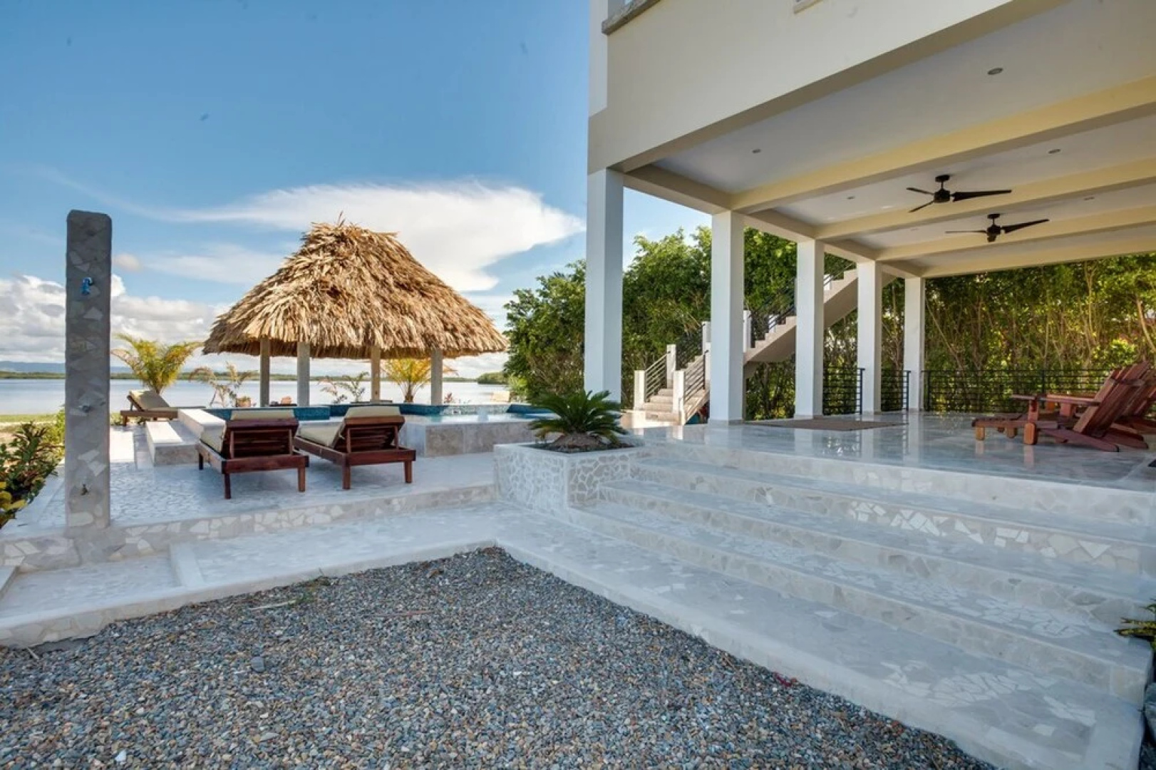 Villa Laguna Gecko