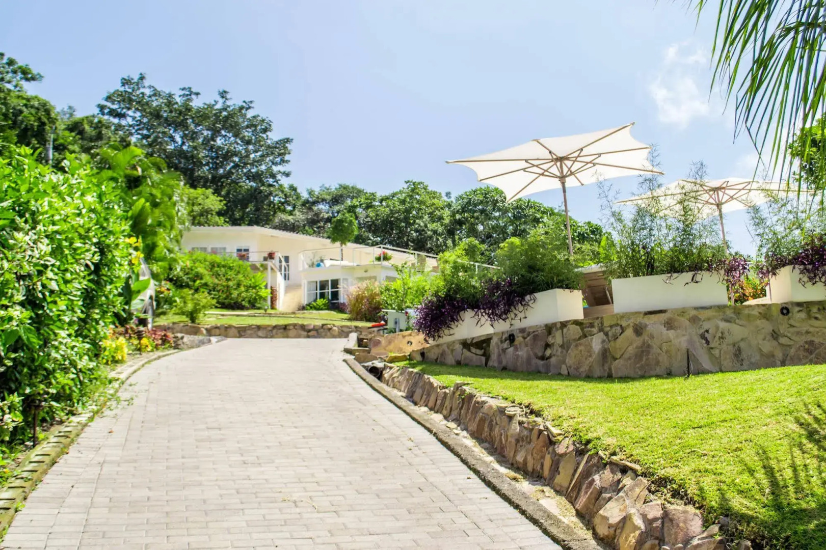 The Retreat at Altos del Monte