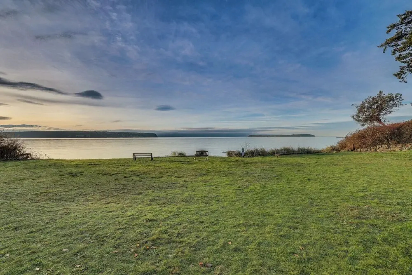 Port Townsend Escape w/ Deck, Bay & Mountain Views