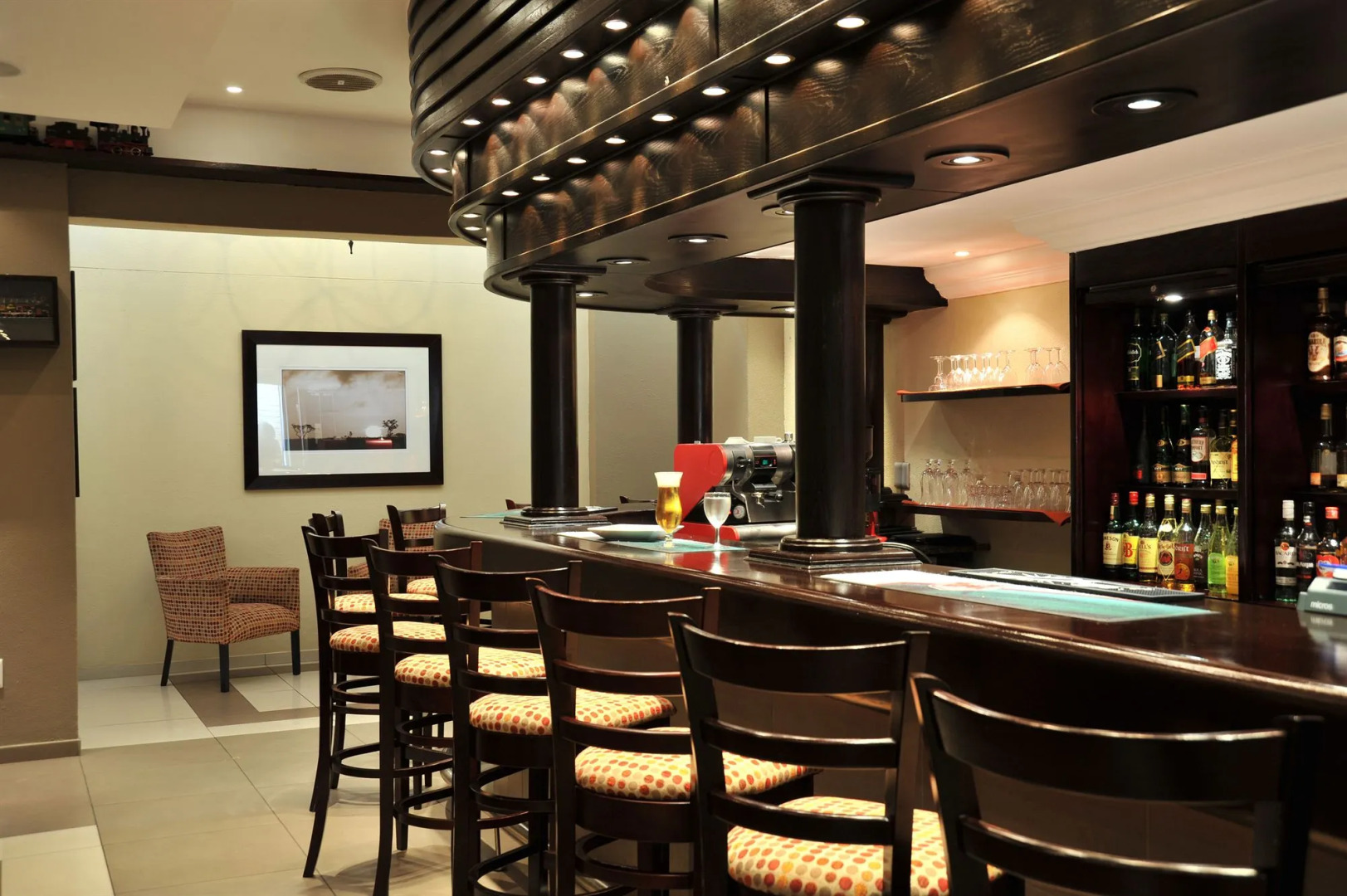 Safari Hotel & Convention Centre