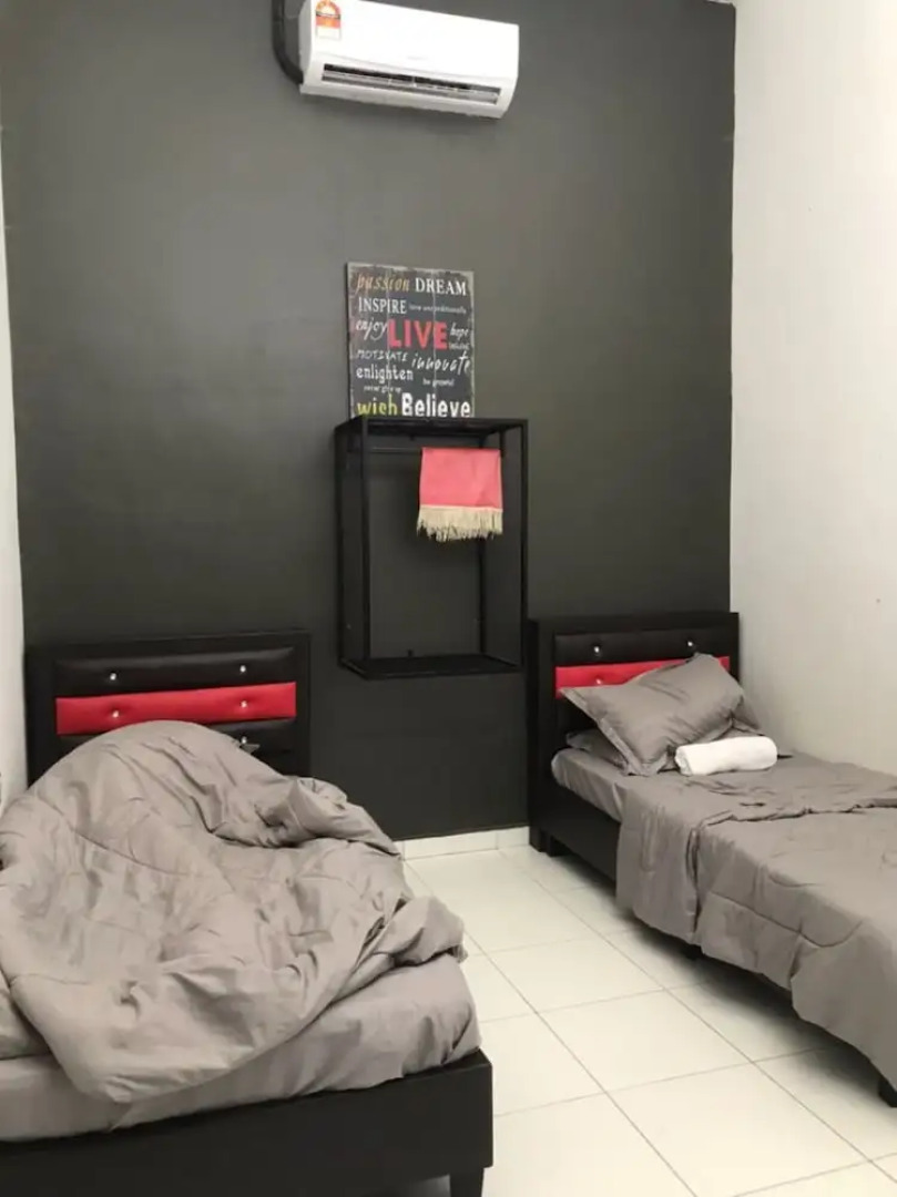 OYO Home 90359 Homestay Bandar Putra 2