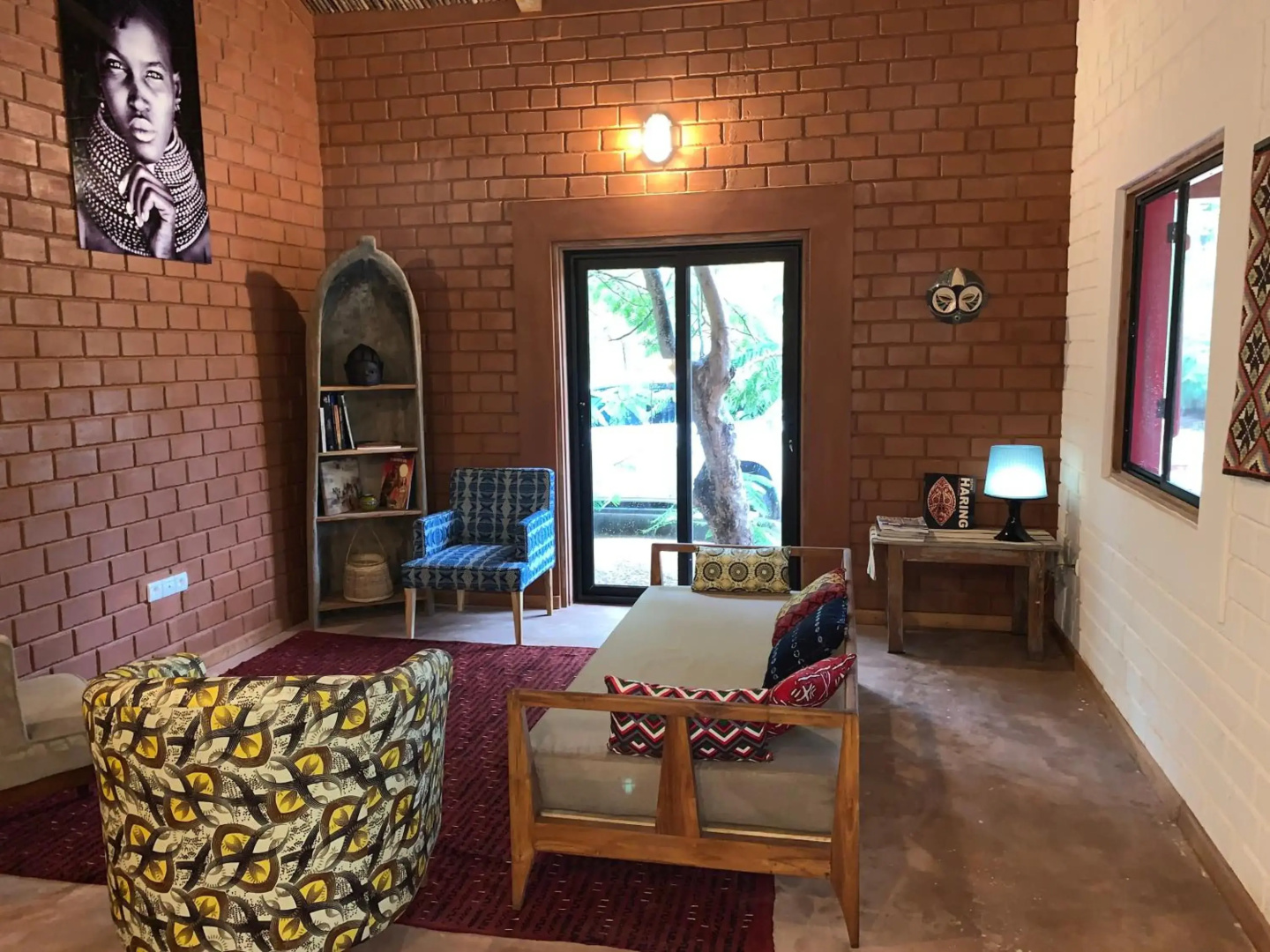 Natura luxury red house