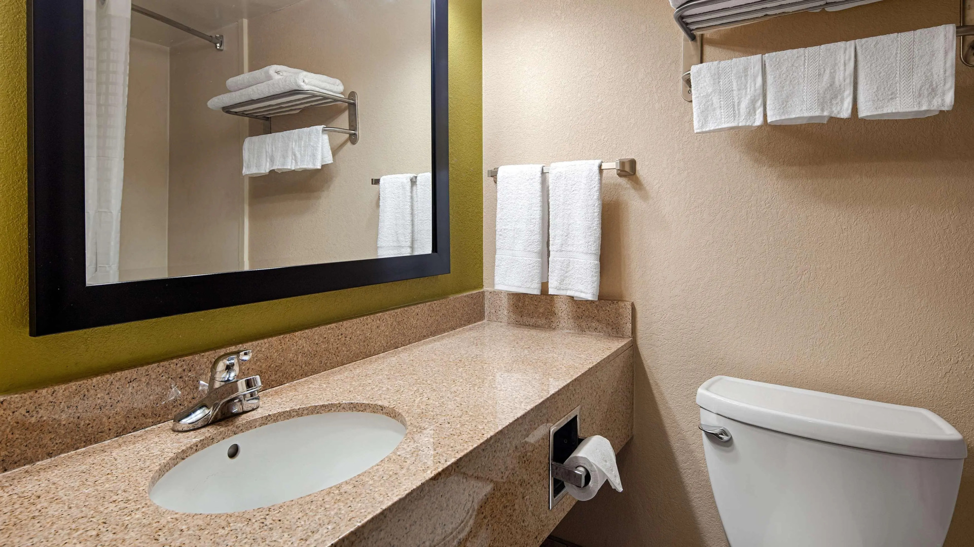 Best Western Adena Inn