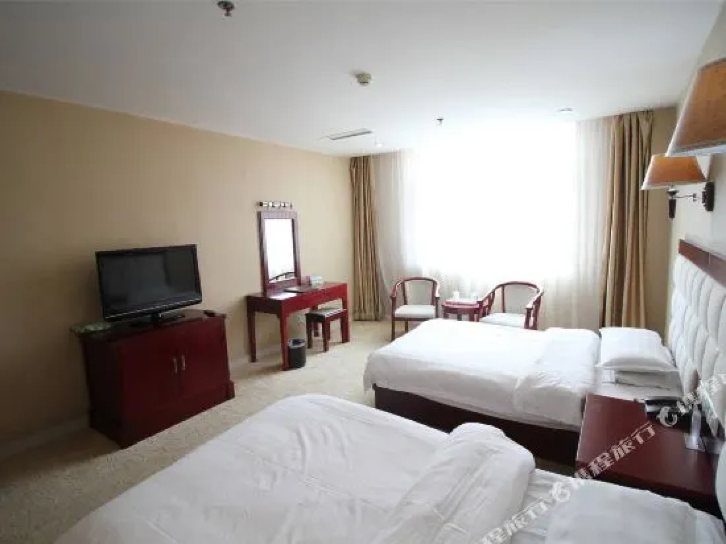 Yifeng Hotel Hohhot