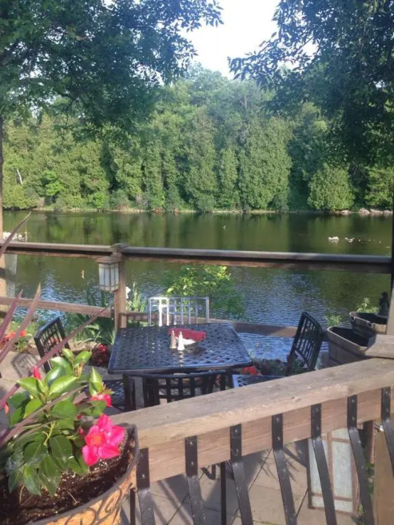 Cellar Restaurant and Suite